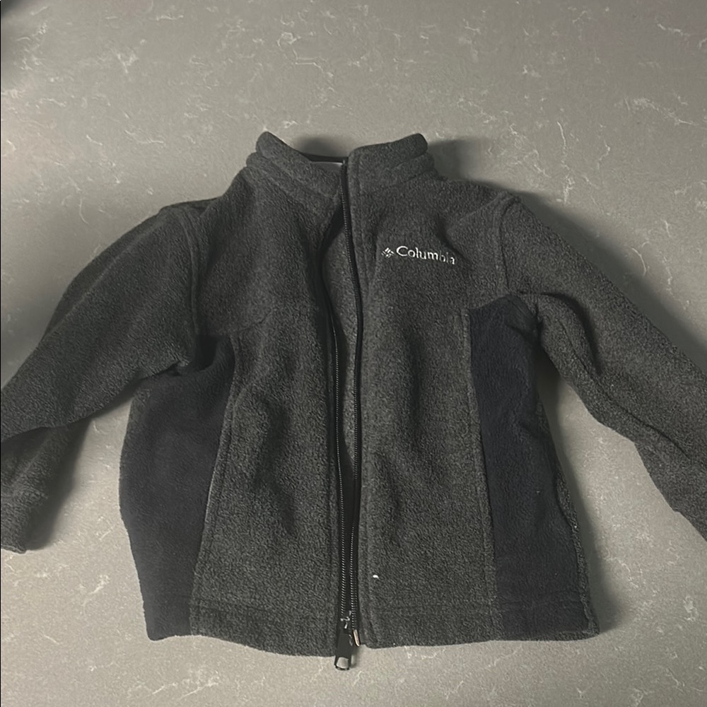 Columbia Gray and Black Puffer Jacket